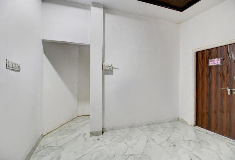 Трехместный Номер Классика, Oyo Hotel Satyam Shree