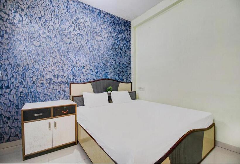 Трехместный Номер Классика, Oyo Hotel Satyam Shree