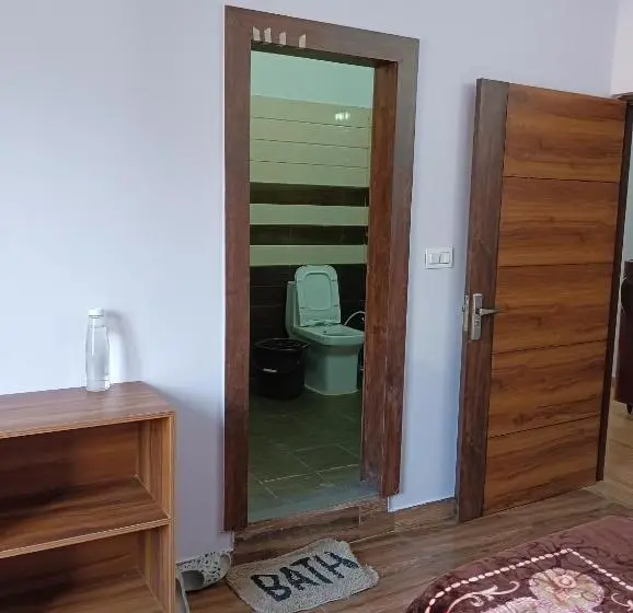 スタンダードルーム, Crescent Moon Homestay