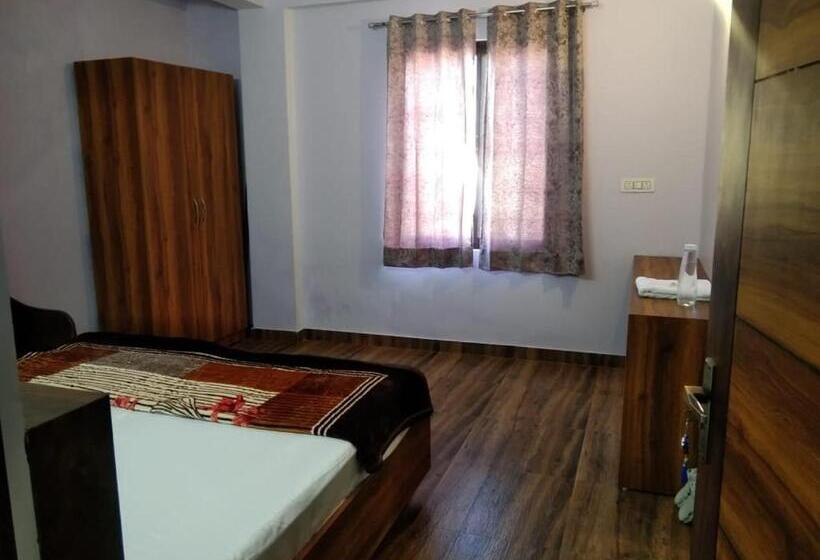 Номер Стандарт, Crescent Moon Homestay