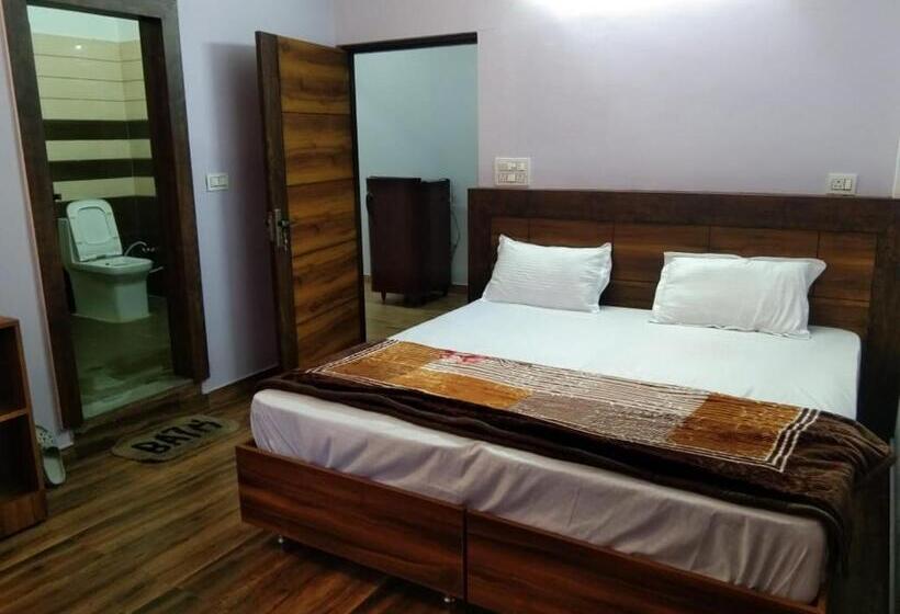 Номер Стандарт, Crescent Moon Homestay