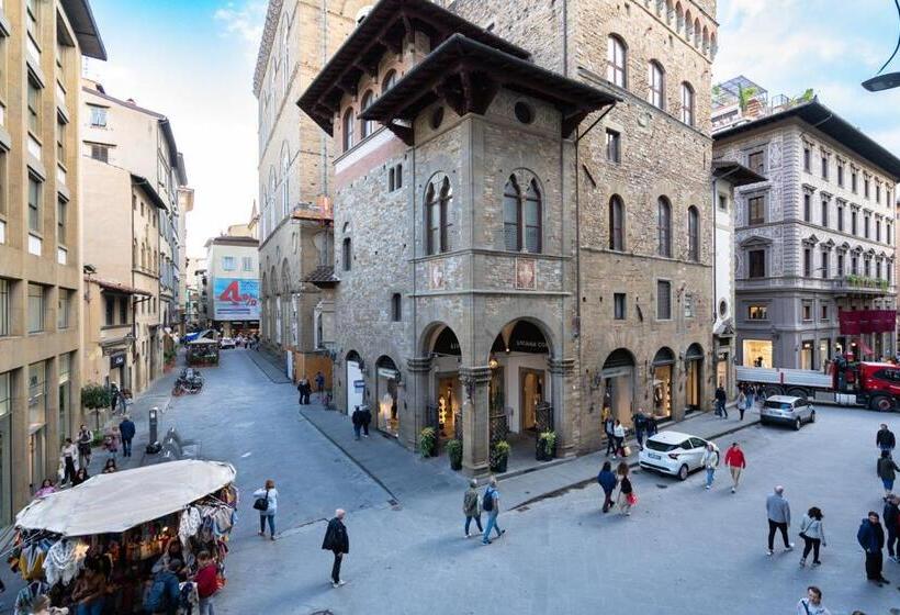 اتاق سوپریور, La Dimora Del Mercante Residenza D Epoca