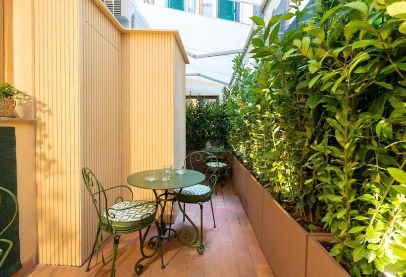 اتاق لوکس سه تخته, La Dimora Del Mercante Residenza D Epoca