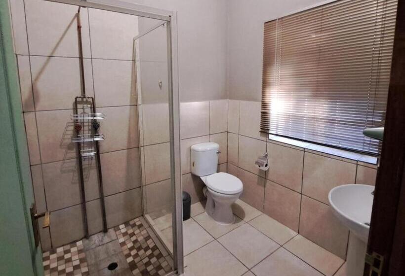 חדר משפחתי, Morgenbos Guesthouse