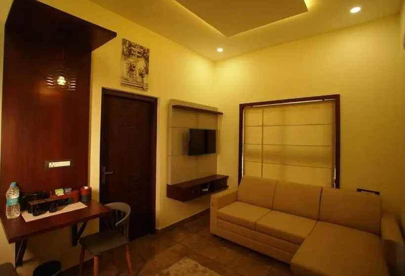 Perhesviitti, Pabis Luxurious Stay