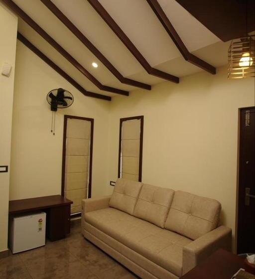 Люкс с Балконом, Pabis Luxurious Stay