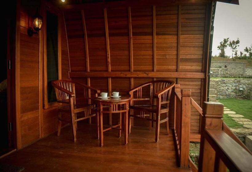 בקתה סטנדרטית, The Hills Kerinci