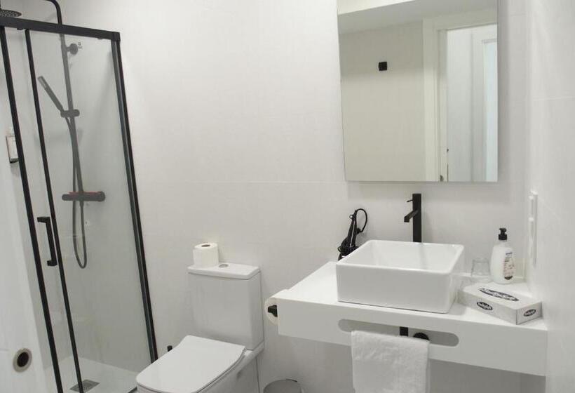 침실 1개 아파트, Torre Solana 41