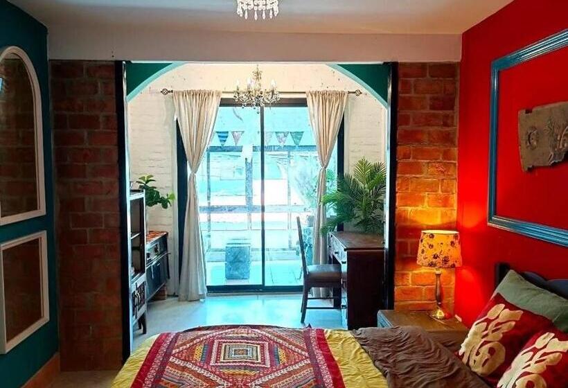 غرفة قياسية مزوَّدة بشُرفة, Fluid Phuket