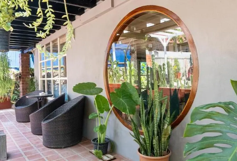 バス共有のスタンダードルーム, La Casa De Jardin