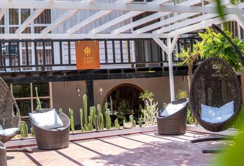 バス共有のスタンダードルーム, La Casa De Jardin