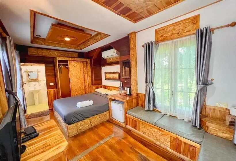 Standard-huone, เนริสารีสอร์ท เขาค้อ