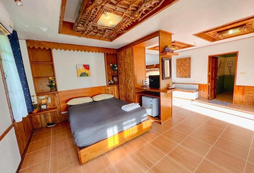 Четырехместный Номер Economy, เนริสารีสอร์ท เขาค้อ