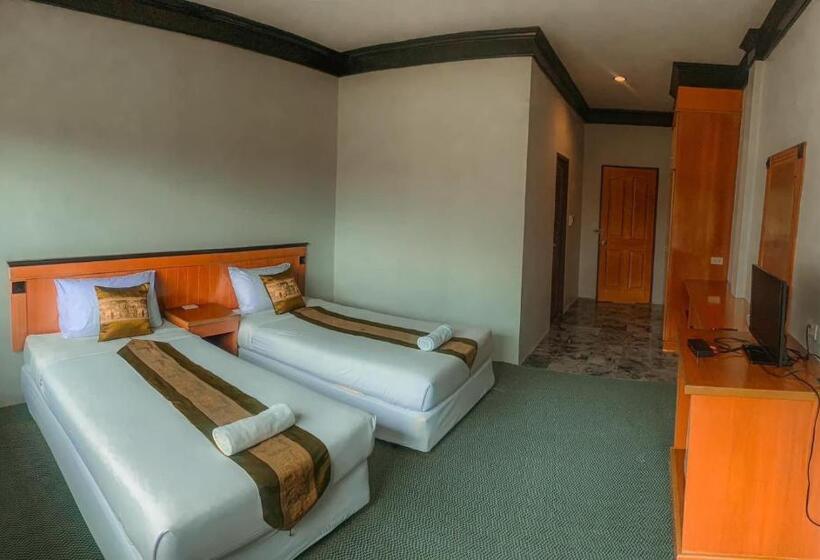 Standard Room, 168 แก่งเพารีสอร์ท