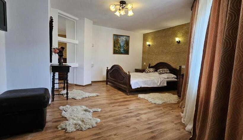 חדר סופריור, Bran Stoker