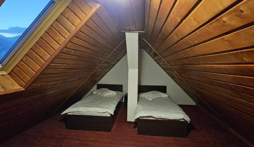 חדר משפחתי, Bran Stoker