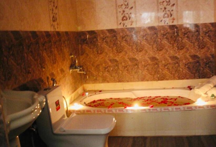 סוויטה דלוקס, Dara & Camel Safari