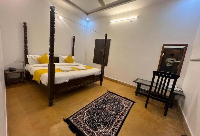 חדר דלוקס, Dara & Camel Safari