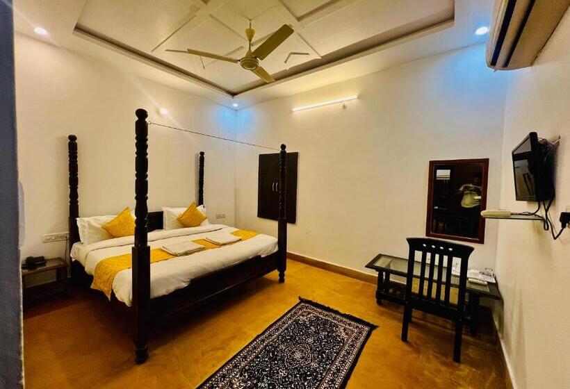 חדר דלוקס, Dara & Camel Safari