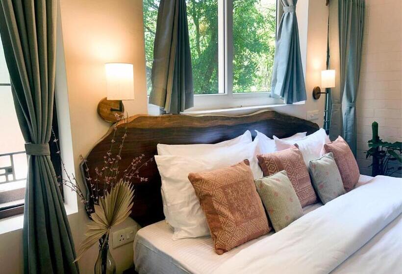 סוויטה דלוקס, Lahe By Loka