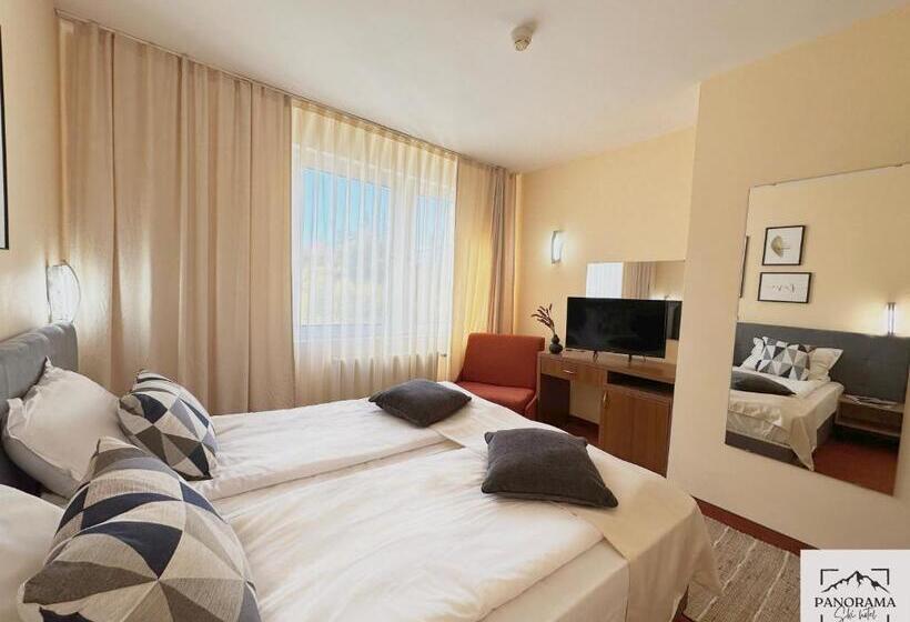 غرفة أساسية ثلاثية, Panorama Ski