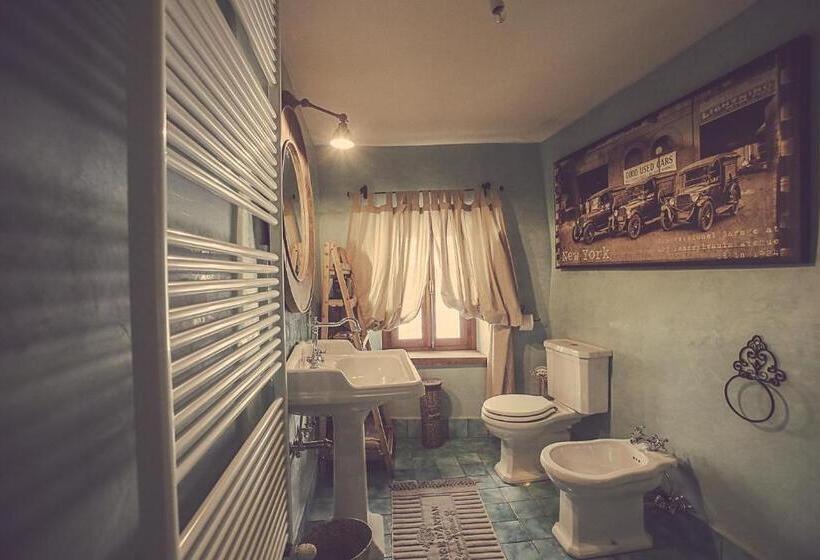 Номер Стандарт, Relais Di Charme Frazione Chiavolino