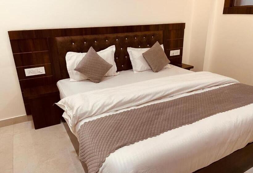 Standardrum, The Divine Ganga Top Rated And Most Awarded Property In Haridwar