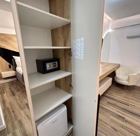 Стандартный Номер Кровать Кинг, Monarc Boutique Aparthotel   Self Check In