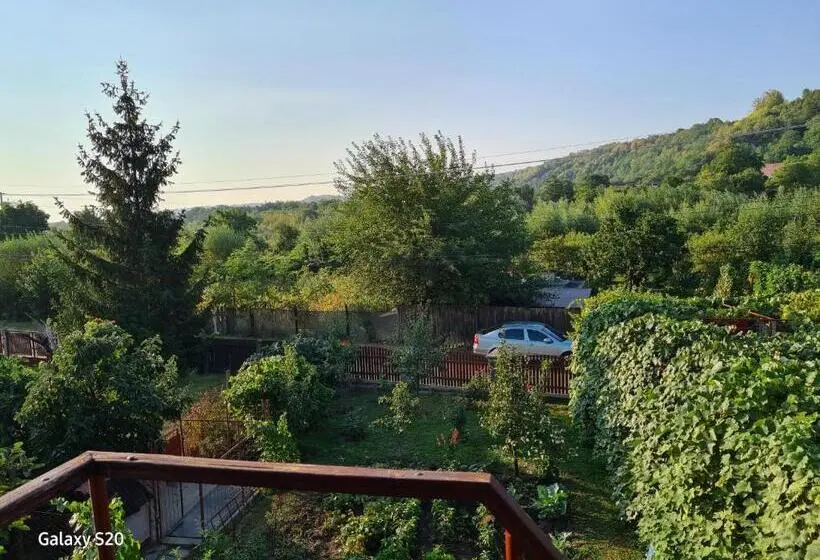 اتاق استاندارد با چشم‌انداز کوهستان, Casa Lumi