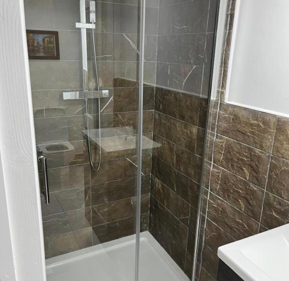 غرفة ديلوكس مطلّة علي الحديقة, Yu’s Guest House