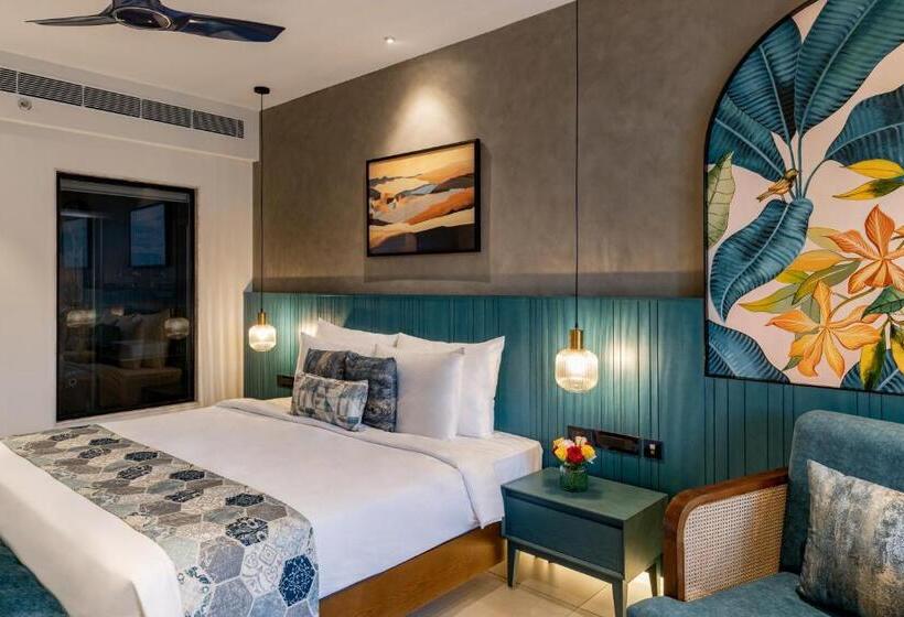 Premium room with view, Flora Misty Falls Athirappilly