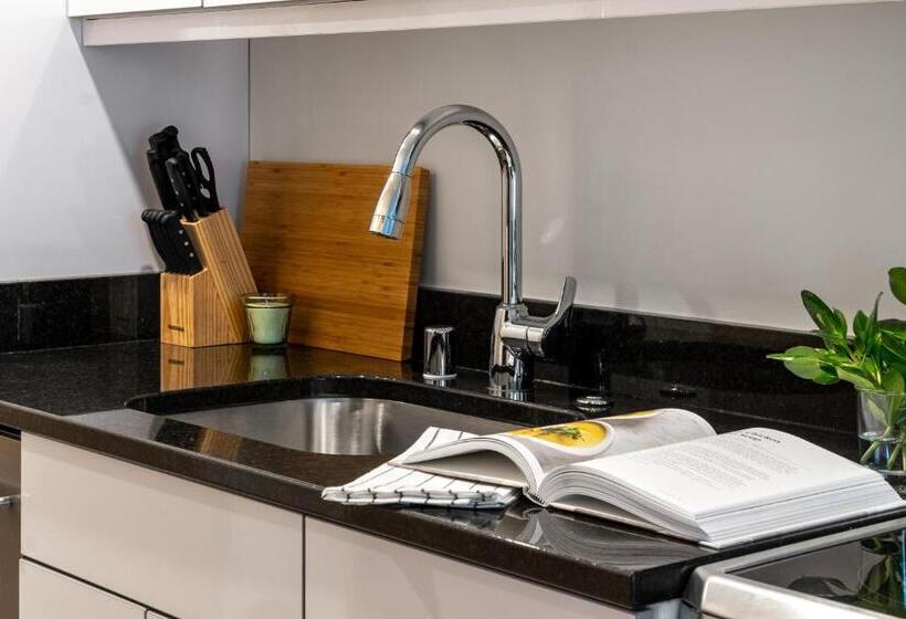 شقة غرفتين, Rise Thirty Fourth Apartments By Barsala