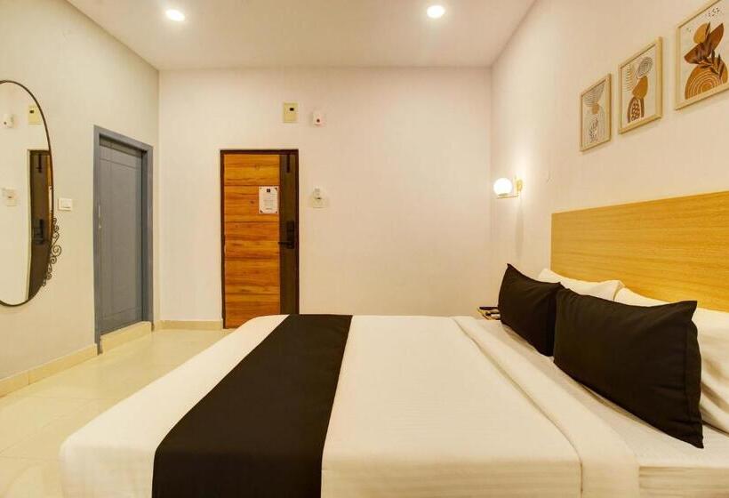 חדר קלאסי לשלושה, Super Collection O Casa Grand Hotels Nacharam