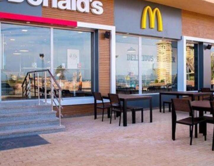 1 Bedroom Penthouse Apartment, بنت هاوس ببورتو السخنة