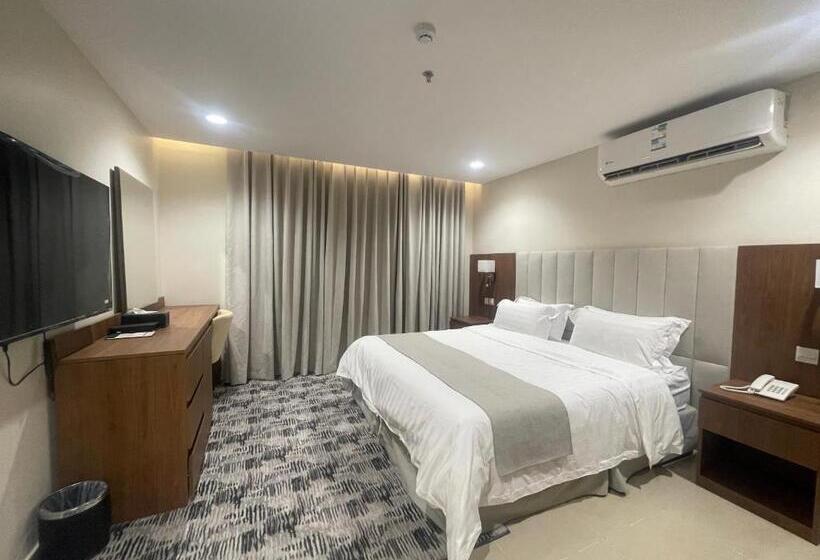 Deluxe Suite King Bed, جوهرة البحر للشقق المخدومة