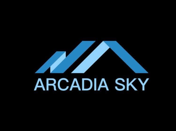 سوئیت با تخت بزرگ, апартаменты в аркадии Arcadia Sky Apartments