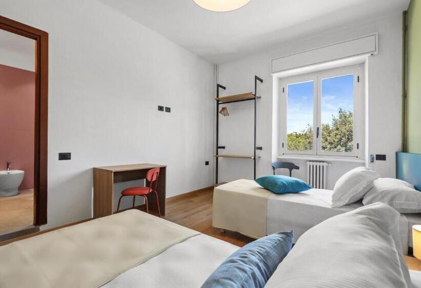 اتاق استاندارد, Easy Stay Terni