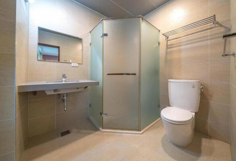 Quarto Deluxe com Balcão, Luodong Warm House