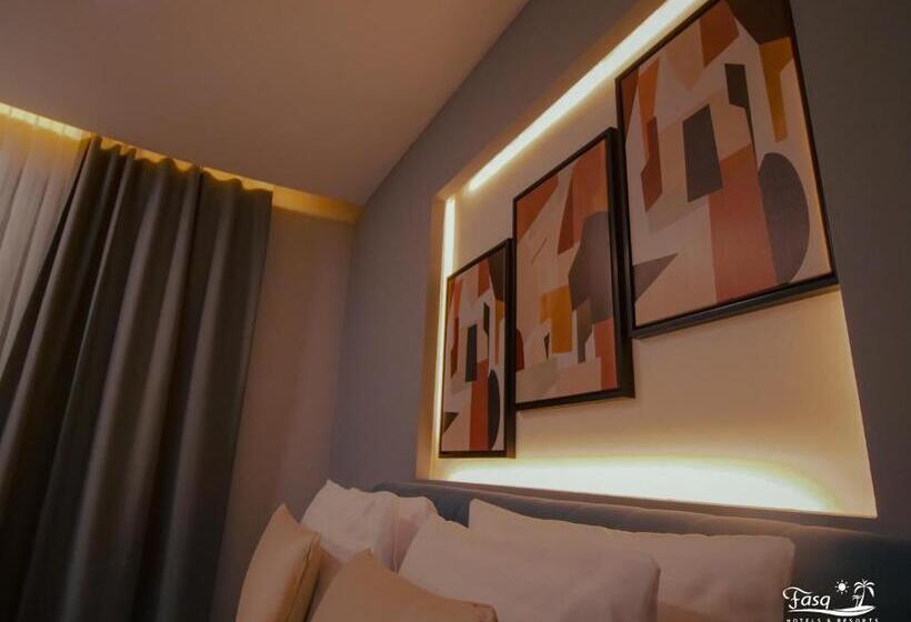 חדר דלוקס, Fasq