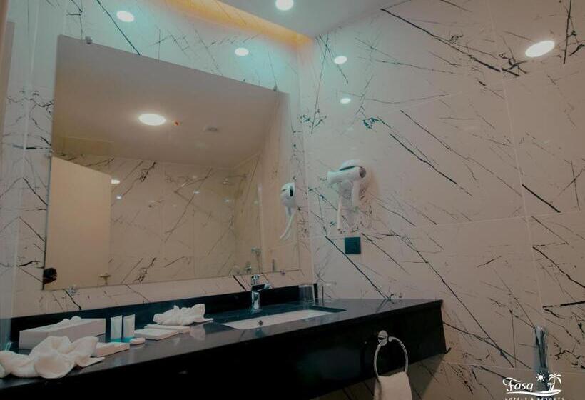 اتاق لوکس, Fasq