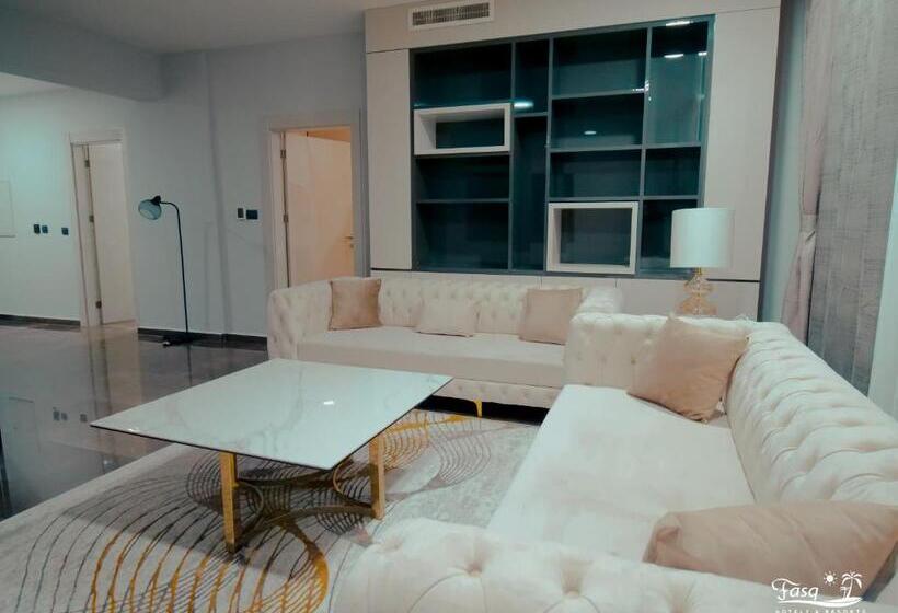 סוויטה אקזקיוטיב, Fasq