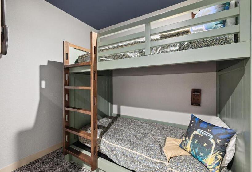 جناح عائلي, Dollywood S Heartsong Lodge & Resort