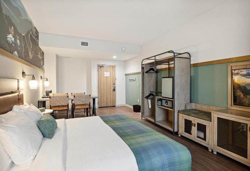 جناح جونيور, Dollywood S Heartsong Lodge & Resort