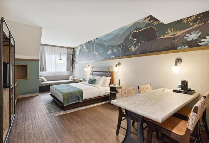 غرفة قياسية سرير كينج, Dollywood S Heartsong Lodge & Resort