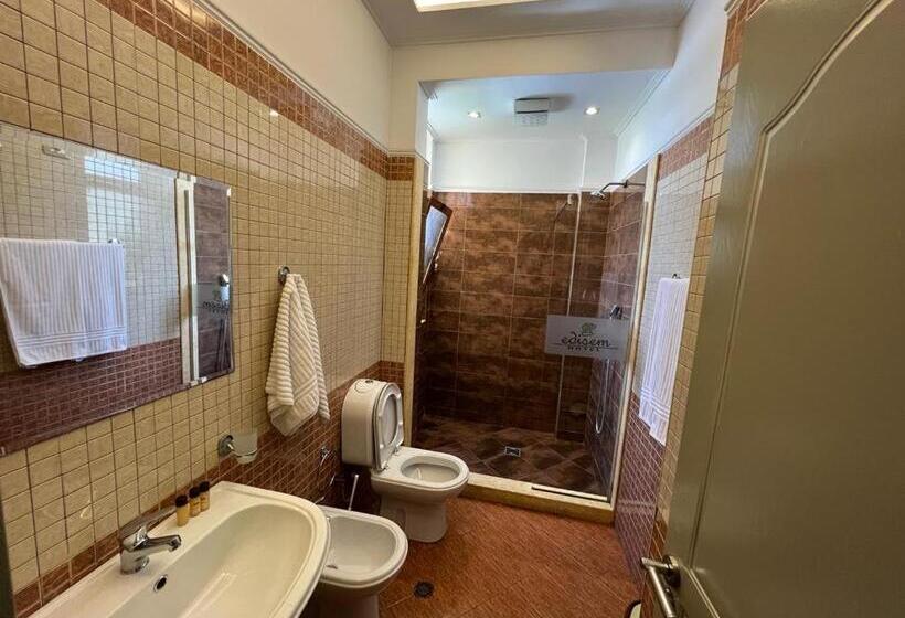 标准三人间, Edisem