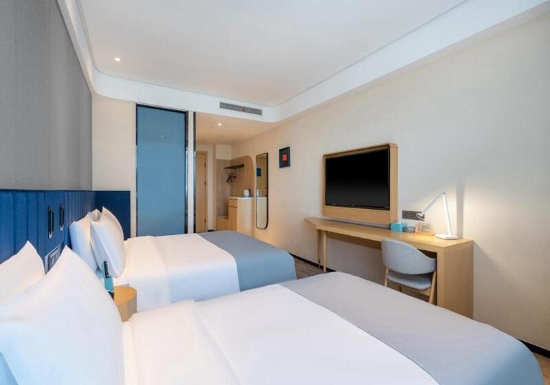 Семейный Номер Deluxe, Lanou Zibo Yiyuan Zhenxing Road