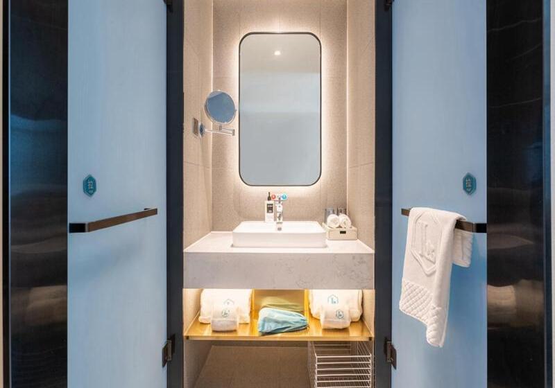 プレミアムルーム, Lanou Zibo Yiyuan Zhenxing Road