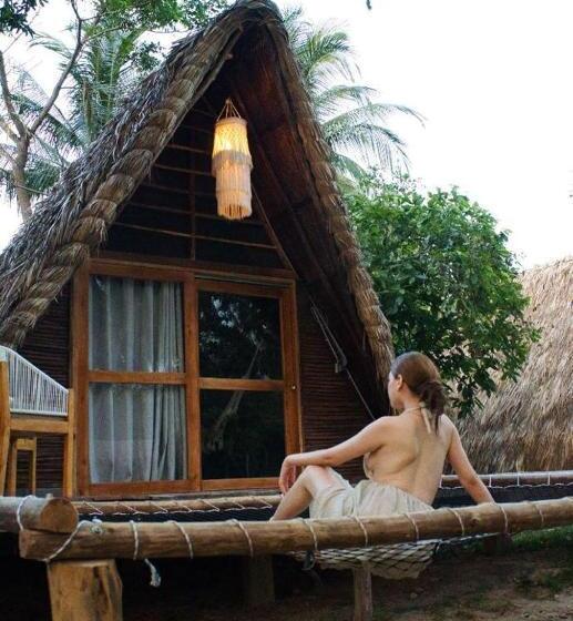 Бунгало Стандарт, Sierra Mamey