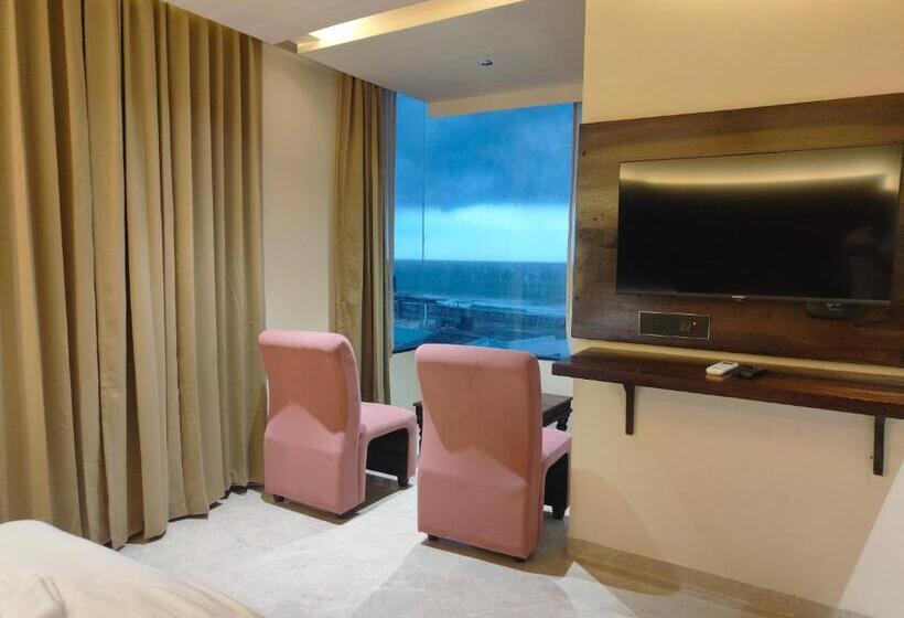 חדר פרמיום, The Q