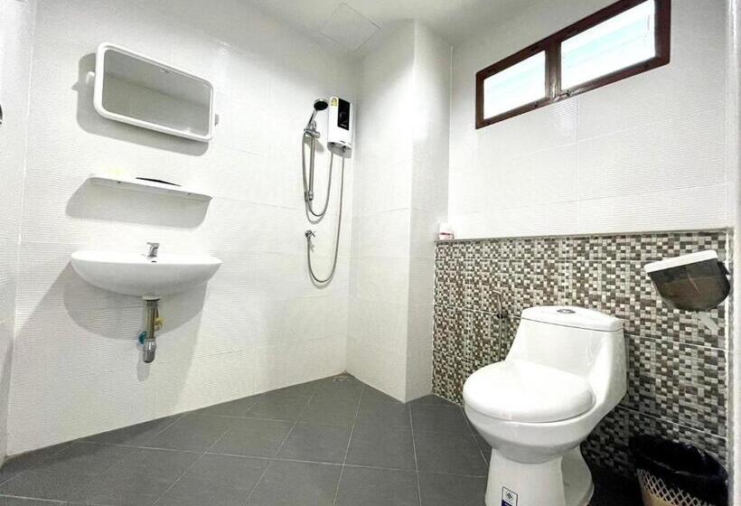 חדר דלוקס צדדי נוף לים, Triple O Phala Beach